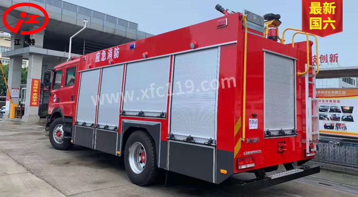 国六东风D9型7吨泡沫消防车